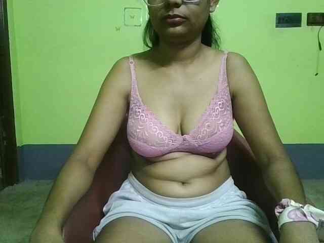 sweet-kaniika webcam