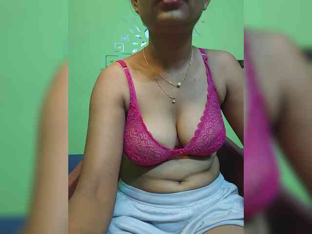 sweet-kaniika webcam