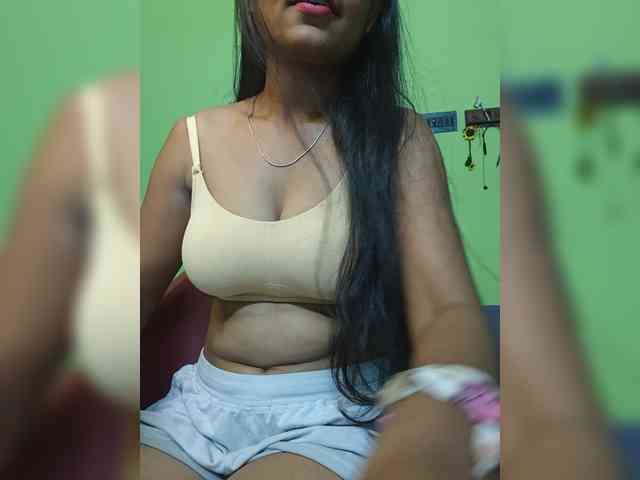 sweet-kaniika webcam