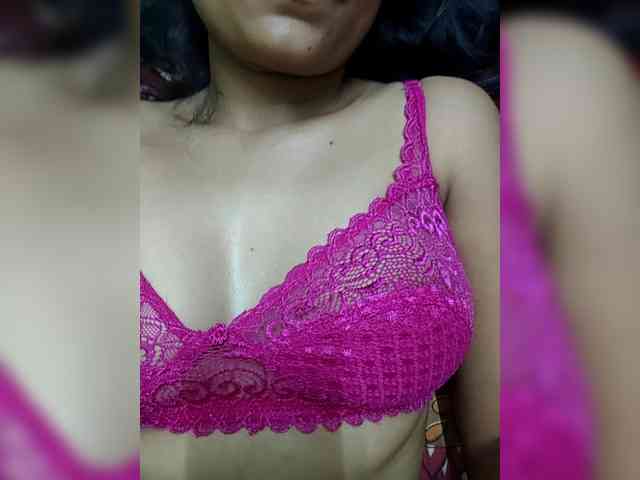 sweet-kaniika webcam