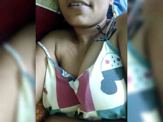 sweet-kaniika webcam