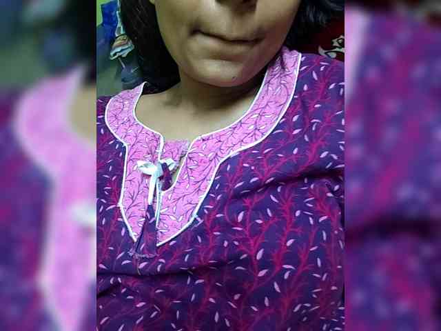 sweet-kaniika webcam