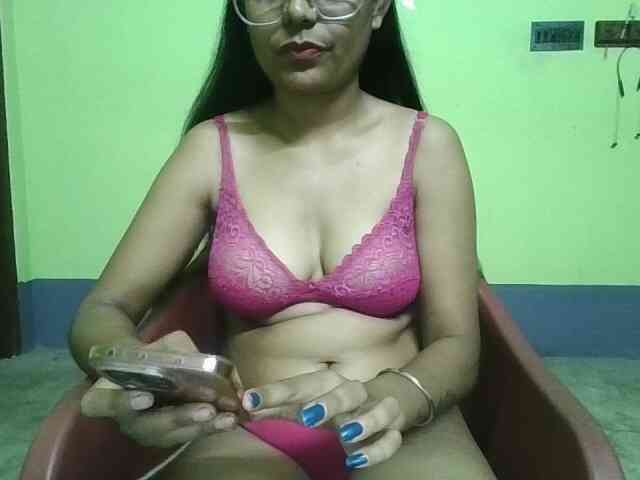 sweet-kaniika webcam