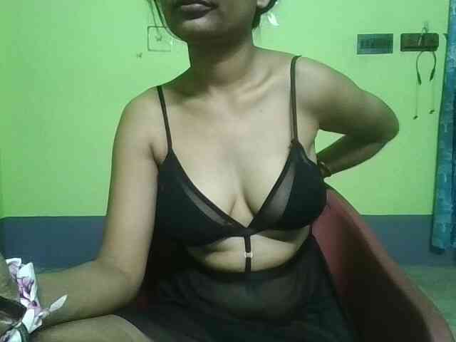 sweet-kaniika webcam