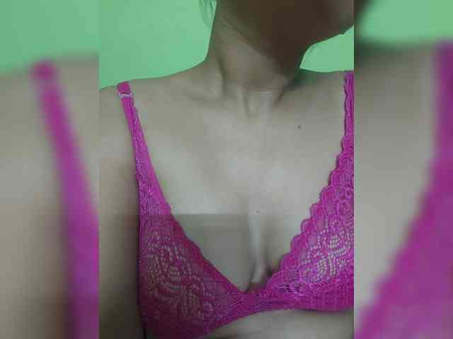 sweet-kaniika webcam