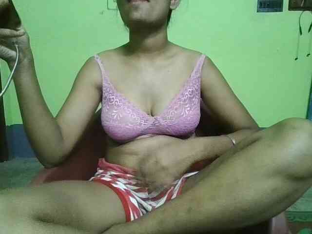 sweet-kaniika webcam