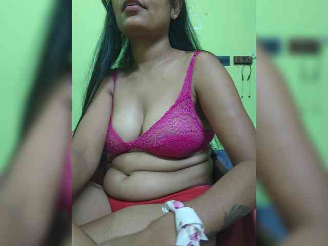 sweet-kaniika webcam