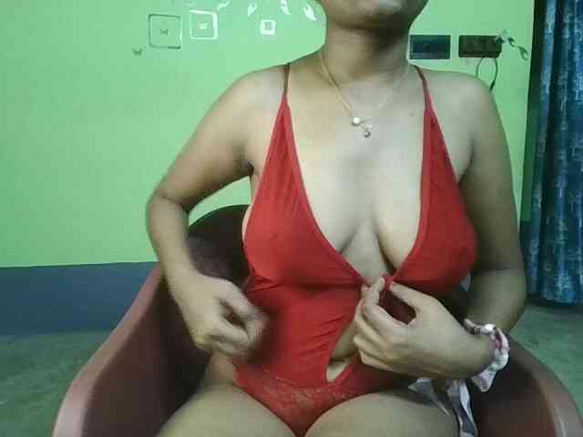 sweet-kaniika webcam