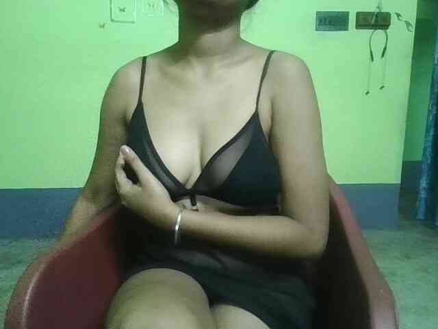 sweet-kaniika webcam