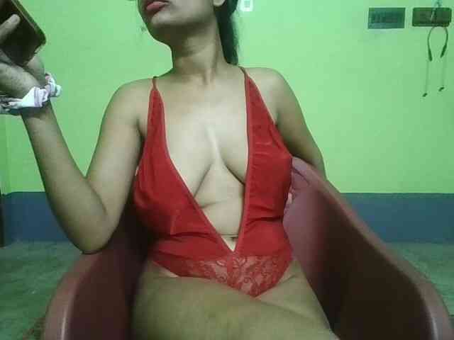 sweet-kaniika webcam