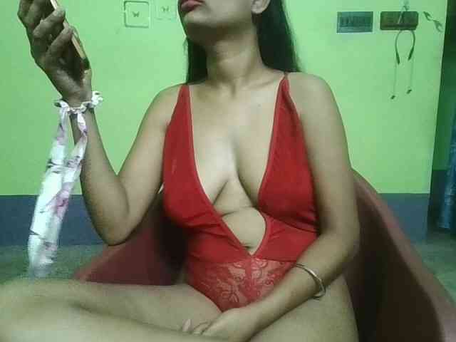 sweet-kaniika webcam