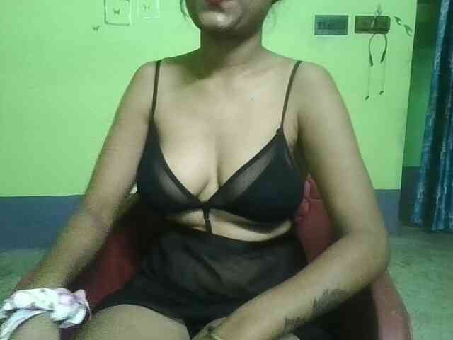 sweet-kaniika webcam