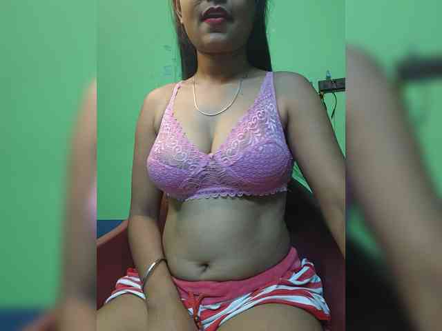 sweet-kaniika webcam