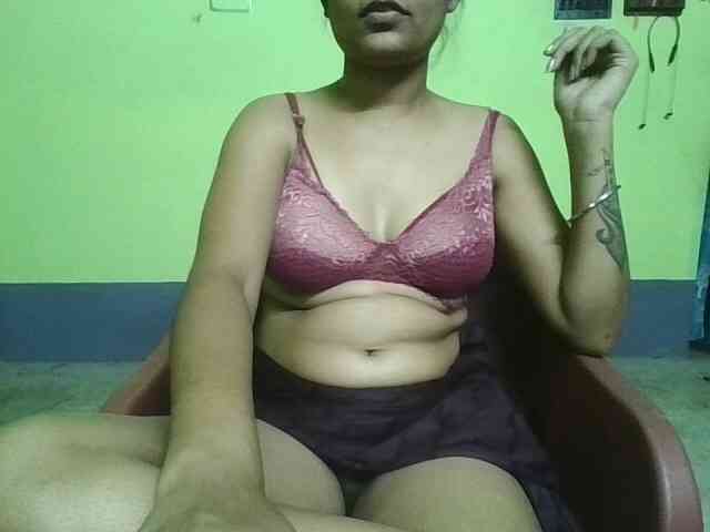 sweet-kaniika webcam