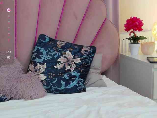 SophiaGrace222 webcam