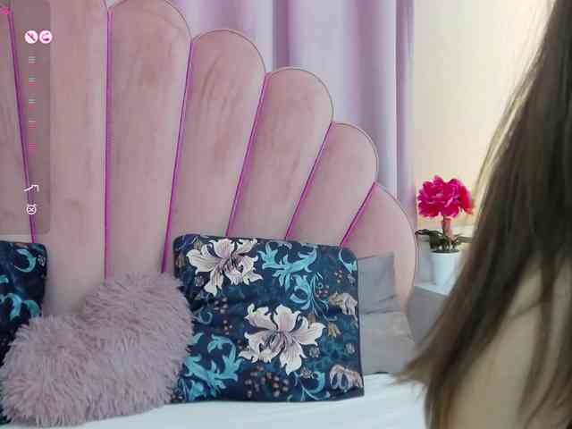 SophiaGrace222 webcam