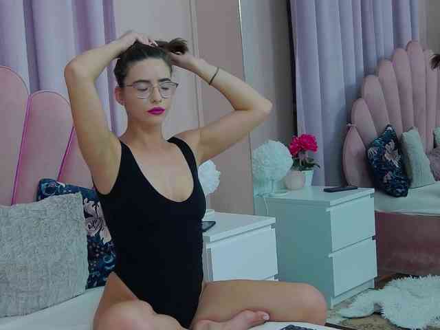 SophiaGrace222 webcam