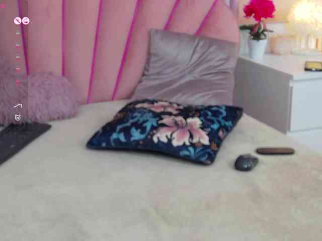 SophiaGrace222 webcam