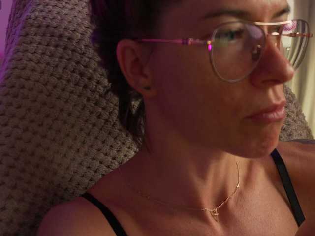 KatyKar live cam on BongaCams