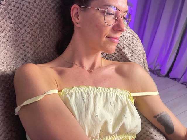 KatyKar live cam on BongaCams