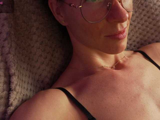 KatyKar live cam on BongaCams
