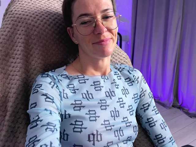 KatyKar live cam on BongaCams