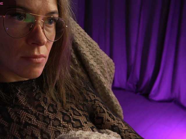 KatyKar live cam on BongaCams