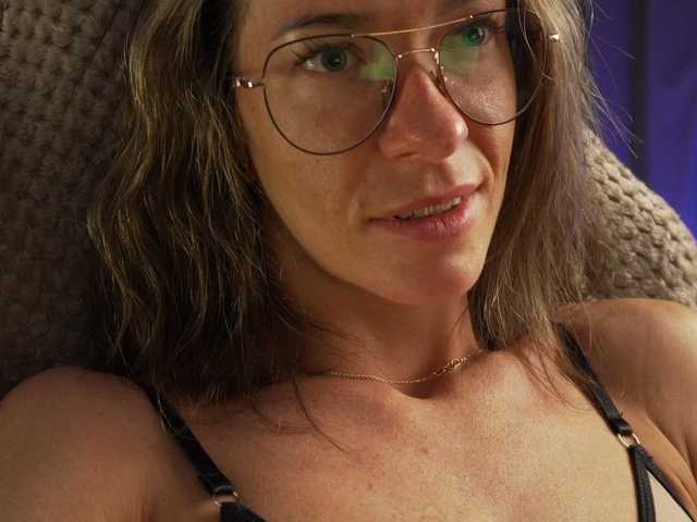 KatyKar live cam on BongaCams