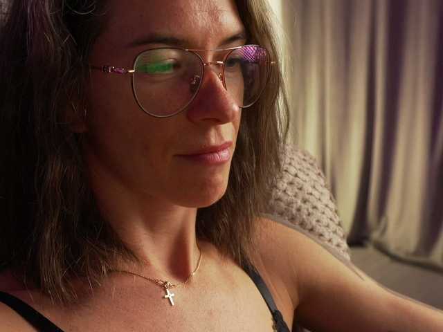 KatyKar live cam on BongaCams