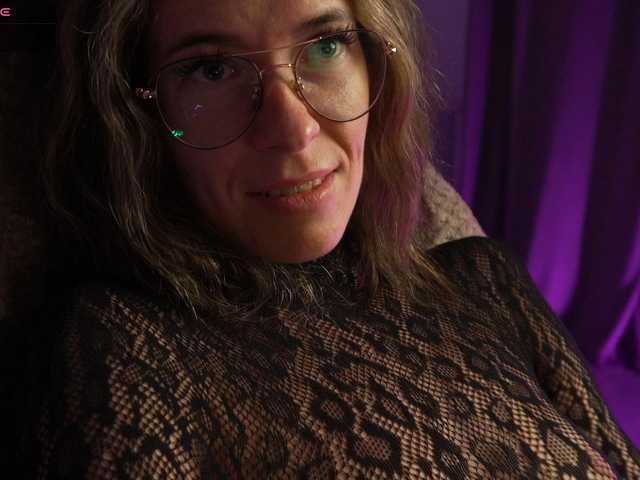 KatyKar live cam on BongaCams