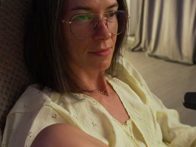 KatyKar live cam on BongaCams