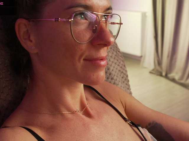 KatyKar live cam