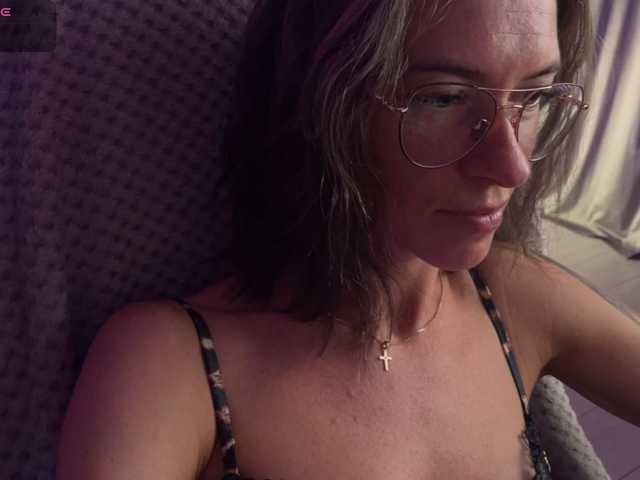 KatyKar live cam on BongaCams
