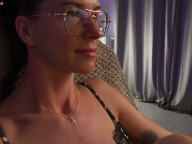 KatyKar live cam on BongaCams