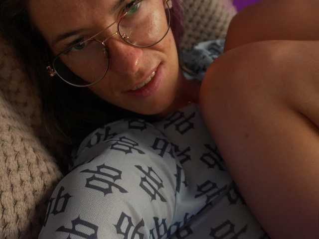 KatyKar live cam on BongaCams