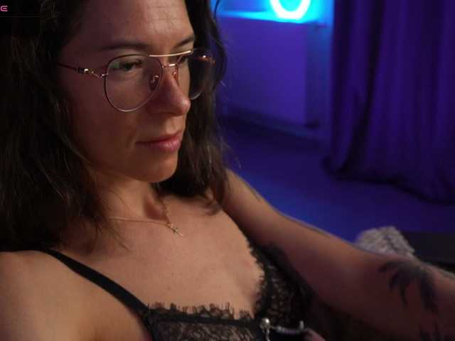 KatyKar live cam on BongaCams