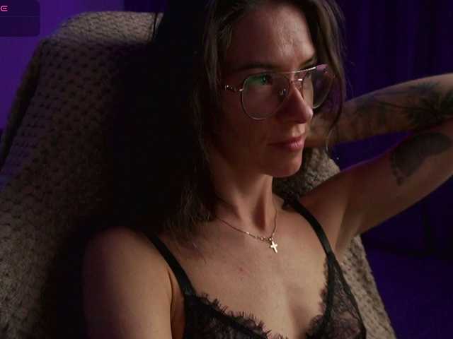 KatyKar live cam on BongaCams