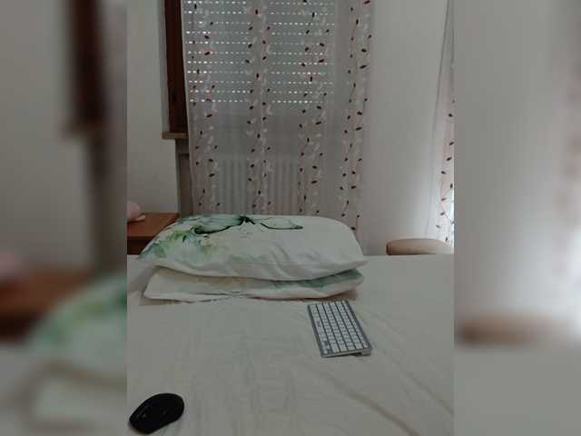 elina94p live cam on BongaCams