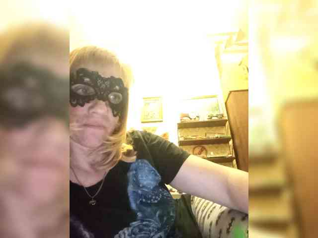 -KisA-LovEa webcam