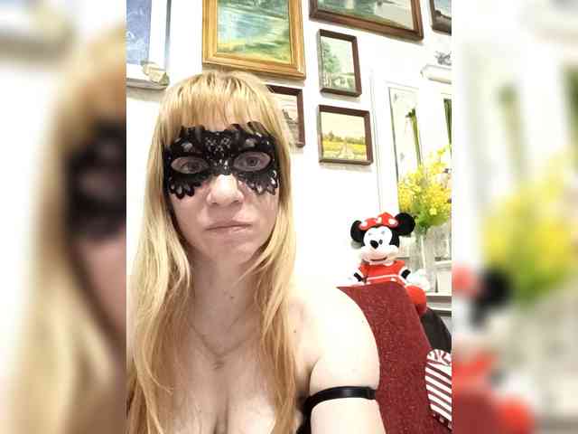 -KisA-LovEa Live Webcam on BongaCams