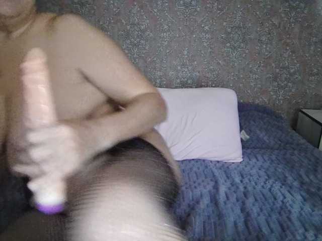KarinaCecillia live cam on BongaCams
