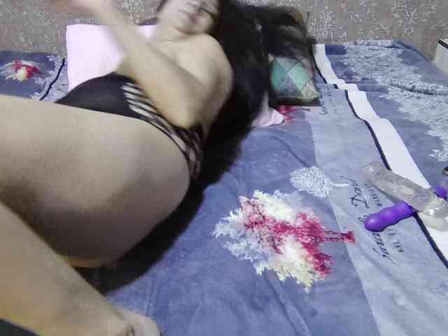 KarinaCecillia webcam