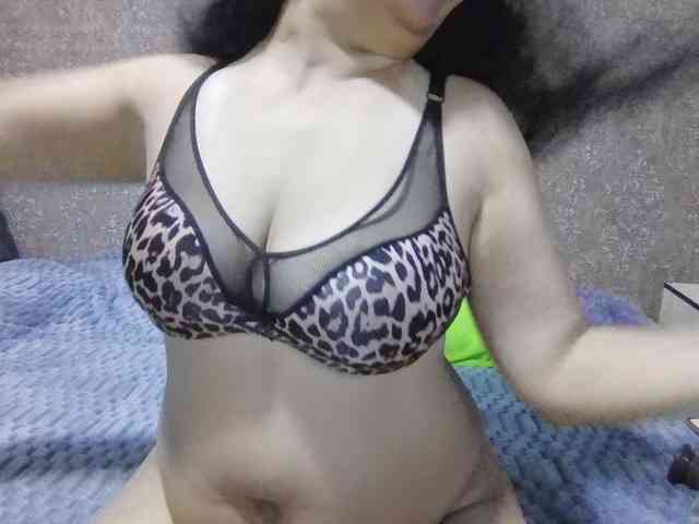 KarinaCecillia webcam