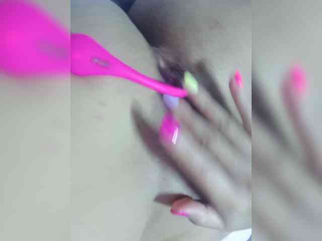 KarinaCecillia webcam