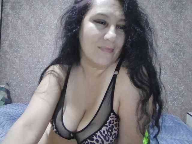 KarinaCecillia webcam