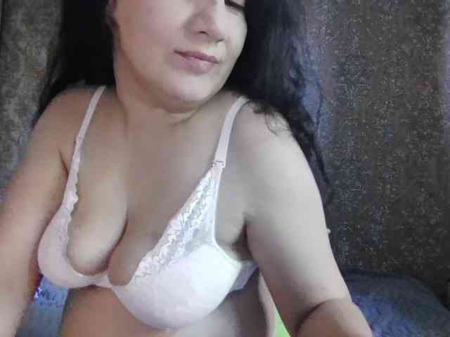 KarinaCecillia webcam