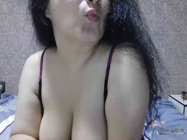 KarinaCecillia webcam