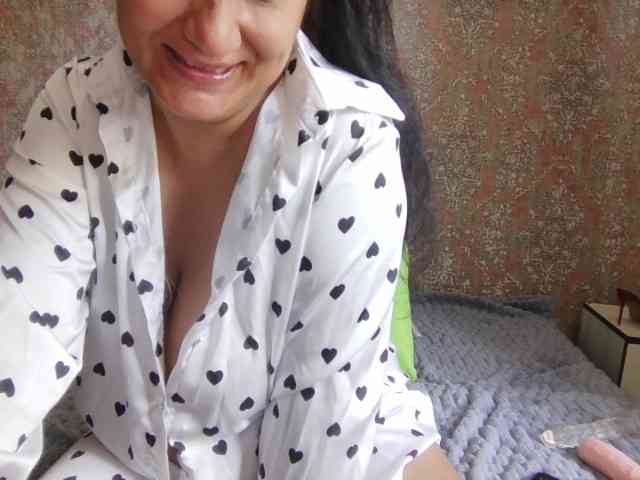 KarinaCecillia KarinaCecillia