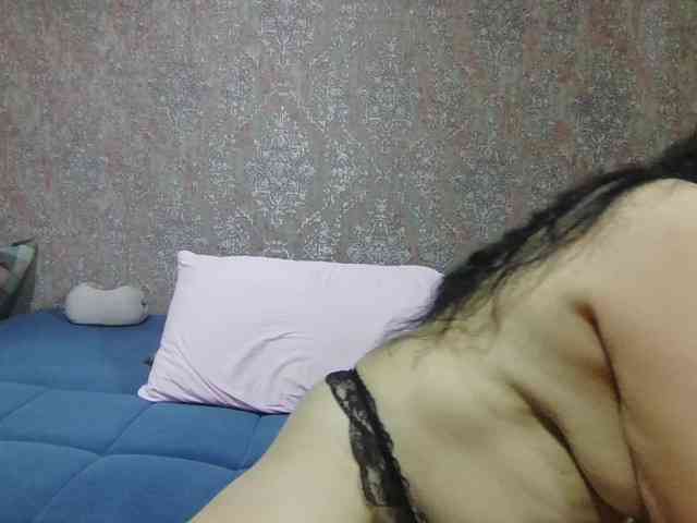 KarinaCecillia webcam