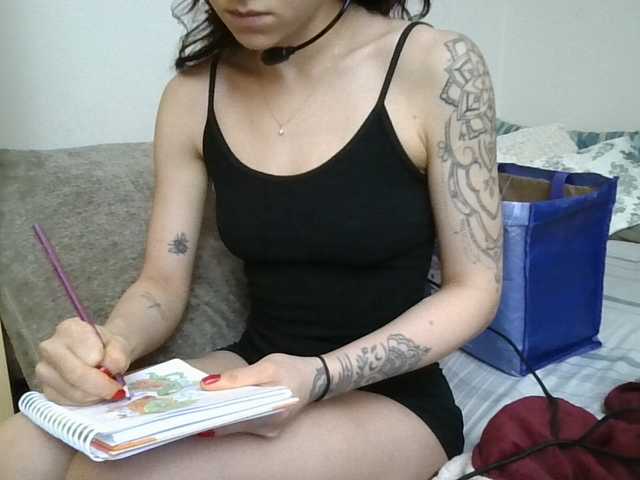GabriellaManhas live cam on BongaCams